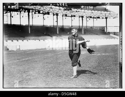Buck Weaver, ein Spieler in der American League, ist in diesem Bild aus dem berüchtigten Black Sox Skandal zu sehen. Nach dem World Series Skandal 1919 wurde er vom Baseball ausgeschlossen. Stockfoto