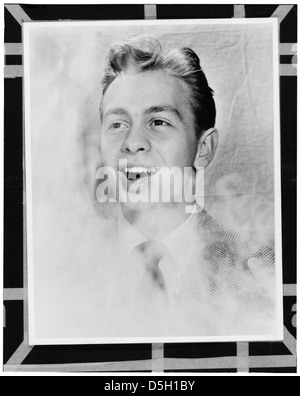 [Porträt von Mel Tormé, New York, N.Y., zwischen 1946 und 1948] (LOC) Stockfoto