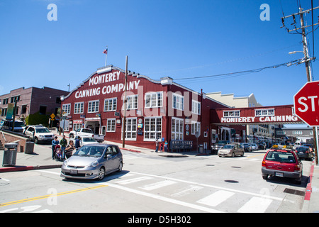 Ein Blick nach unten Monterey Kalifornien Cannery Row in 2012 Stockfoto