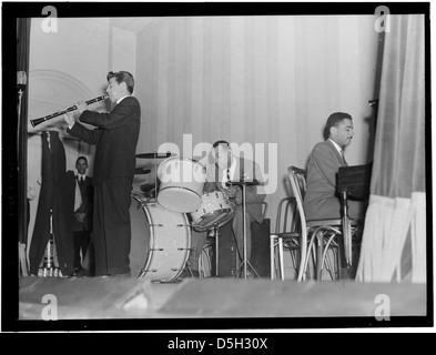 [Porträt von Joe Marsala, Zutty Singleton und Teddy Wilson, National Press Club, Washington, D.C., ca. 1939] (LOC) Stockfoto