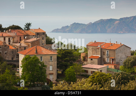 Frankreich, Korsika, Calanche, Piana, erhöhten Blick auf die Stadt Stockfoto