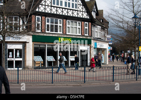 Solihull Stadtzentrum an der Kreuzung der Bahnhofstraße und Pappel Road, West Midlands, England, UK Stockfoto