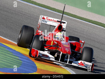 Brasilianische F1-Fahrer Felipe Massa Ferrari während Performance tests mit der neuen 2010-Auto auf der Rennstrecke in Valencia, Spanien, 1. Februar 2010. Siebenfache Formel1 Weltmeister Schumacher ist wieder am Netz, nach drei Jahren pause für den neuen Mercedes-GP-Team ab. Formel, die die erste Rennen im Jahr 2010 am 14. März in Bahrain, Vereinigte Arabische Emirate stattfinden wird. Foto: Jens Stockfoto