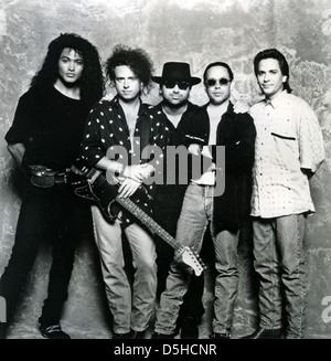 TOTO Promotion of US Rock-Gruppe über 1990. Aus l: Jean-Michel Byron, Steve Lukather, David Paich, Jeff Porcaro, Mike Pocaro. Stockfoto