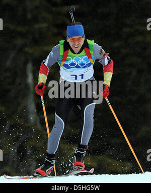 Michael Greis Deutschlands in Aktion während der Biathlon-Herren 10 km Sprint im Olympic Park während der Olympischen Spiele in Vancouver 2010, Whistler, Kanada, 14. Februar 2010. Foto: Martin Schutt +++(c) Dpa - Bildfunk +++ Stockfoto