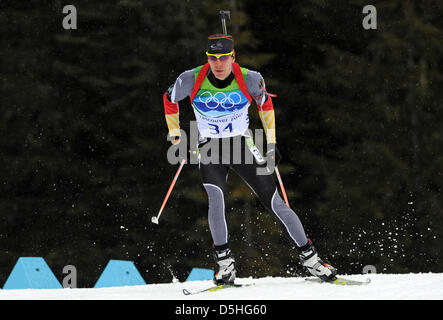 Arnd Peiffer Deutschlands in Aktion während der Biathlon-Herren 10 km Sprint im Olympic Park während der Olympischen Spiele in Vancouver 2010, Whistler, Kanada, 14. Februar 2010. Foto: Martin Schutt +++(c) Dpa - Bildfunk +++ Stockfoto