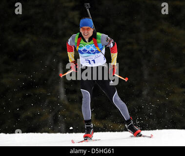 Michael Greis Deutschlands in Aktion während der Biathlon-Herren 10 km Sprint im Olympic Park während der Olympischen Spiele in Vancouver 2010, Whistler, Kanada, 14. Februar 2010. Foto: Martin Schutt +++(c) Dpa - Bildfunk +++ Stockfoto