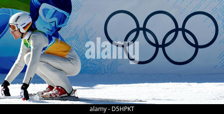 Michael Uhrmann Deutschland reagiert nach seinem letzten Sprung in den großen Hügel Team Skispringen bei den Olympischen Spielen in Vancouver 2010, Whistler, Kanada, 22. Februar 2010. Foto: Peter Kneffel Stockfoto