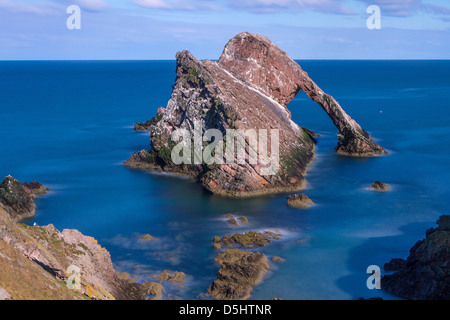 Bowfiddle Rock, Portnockie in Abderdeensire Stockfoto