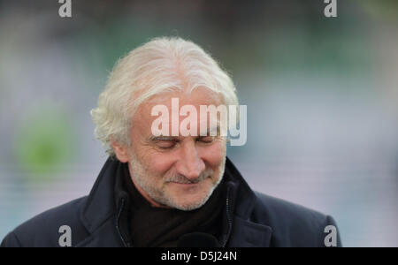 Leverkusen-Sport-Direktor Rudi Voeller, während eine deutsche Bundesliga abgebildet ist-match zwischen VfL Wolfsburg und Bayer Leverkusen in der Volkswagen Arena in Wolfsburg, Deutschland, 11. November 2012. Das Spiel endete 3: 1. Foto: Jens Wolf Stockfoto