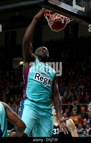 Barcelonas Nate Jawai Noten während der Basketball-Euroleague Spiel zwischen Brose Baskets Bamberg und FC Barcelona Regal in der Stechert Arena in Bamberg, Deutschland, 15. November 2012. Foto: Revierfoto Stockfoto