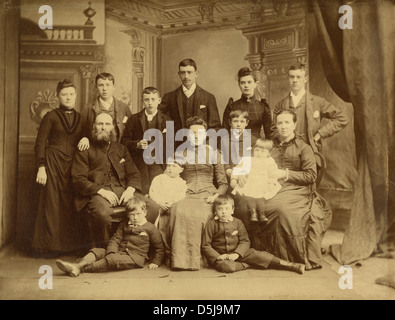 Ca. 1880 s viktorianischen Familienporträt, USA. Stockfoto