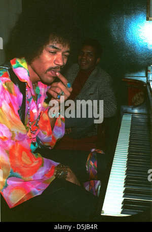 JIMI HENDRIX (1942-1970) U.S. Rockmusiker etwa 1968. Foto Jeffrey Mayer Stockfoto