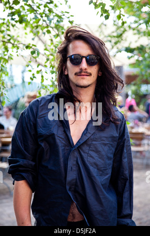 Darius Voltra bei FIRMA Fashion show im Club Berghain während Mercedes-Benz Fashion Week Berlin Frühjahr/Sommer. Berlin, Stockfoto