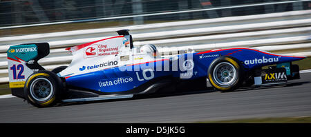 Silverstone, Northamptonshire, UK. 3. April 2013. 2013 GP3 Serie letzten Vorsaison Test-Tag 1 #12 Alex Fontana (CHE) - Jenzer Motorsport. Bildnachweis: Aktion Plus Sportbilder / Alamy Live News Stockfoto