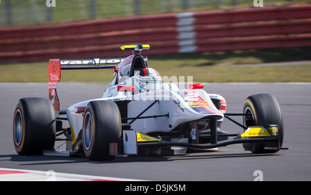 Silverstone, Northamptonshire, UK. 3. April 2013. 2013 GP3 Serie letzten Vorsaison Test Tag 1 #2 Facu Regalia (ARG) - ART Grand Prix. Bildnachweis: Aktion Plus Sportbilder / Alamy Live News Stockfoto