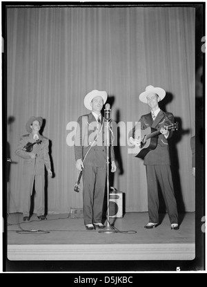 [Porträt von Ernest Tubb Konzert, Carnegie Hall, New York, N.Y., 18. / 19. September 1947] (LOC) Stockfoto