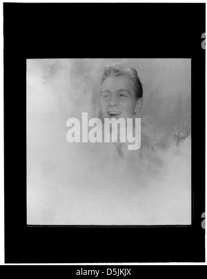 [Porträt von Mel Tormé, New York, N.Y., zwischen 1946 und 1948] (LOC) Stockfoto