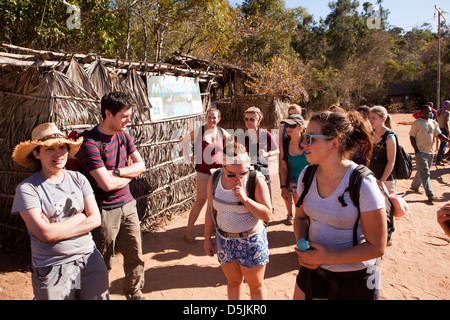 Madagaskar, Betrieb Wallacea, Matsedroy Forest camp, Oberstufe Studenten Stockfoto