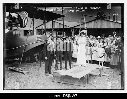 Porte - Hallett - Curtiss--Miss Masson--bei der Veröffentlichung von "America" (LOC) Stockfoto