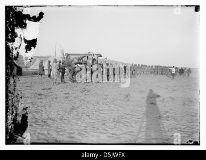 [Beerdigung des deutschen katholischen Soldaten, Hafir] (LOC) Stockfoto