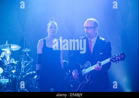 Chicago, USA. 3. April 2013. Alternative-Rock-band Garbage erklingt in The Riviera Theatre in Chicago, USA. Bildnachweis: Max Herman/Alamy Live-Nachrichten Stockfoto
