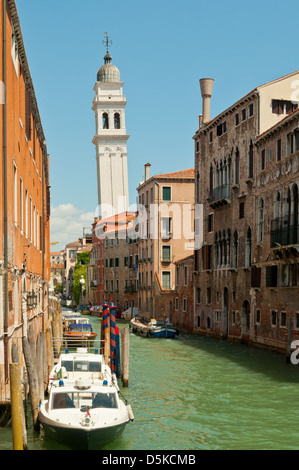 Schiefen Turm der St. Georgskirche der Griechen, Venedig, Italien Stockfoto