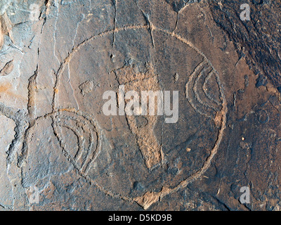 Prähistorische Felszeichnungen in Oukaimeden Skigebiet im hohen Atlas-Gebirge in Marokko Stockfoto