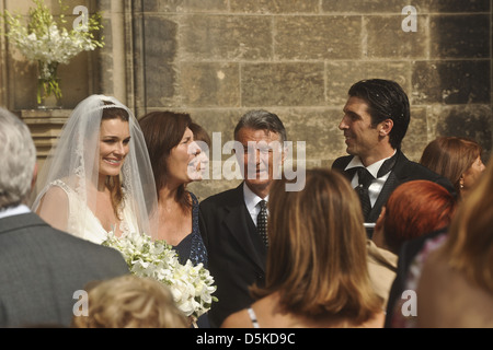 Alena Seredova und Gianluigi Buffon aka Gigi Buffon heiraten in Prag. Prag, Tschechische Republik - 16.06.2011 Stockfoto