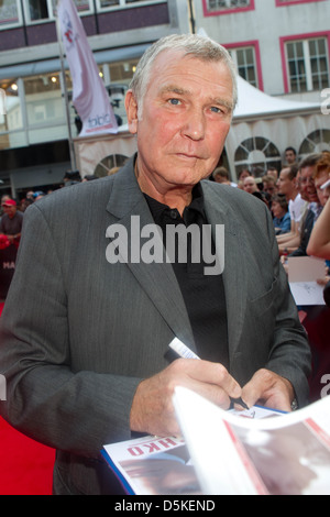 Fritz Sdunek, bei der Europapremiere von "Klitschko" in der Lichtburg. Essen, Deutschland - 14.06.2011 Stockfoto