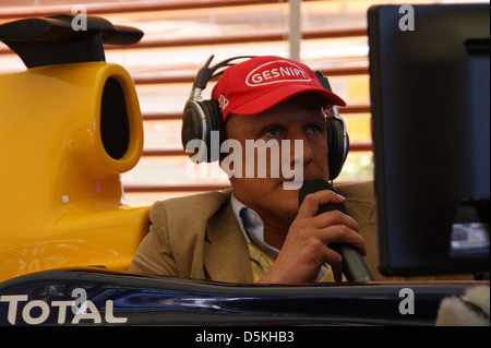 Comedian Matze Knop als Niki Lauda im Megapark. El Arenal, Spanien - 20.06.2011 Stockfoto
