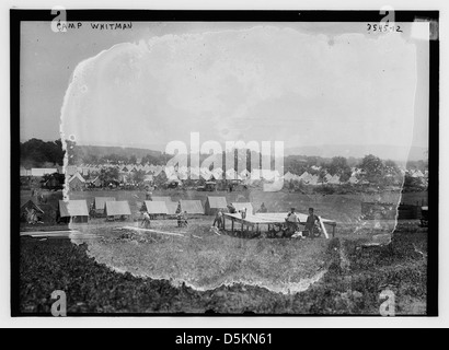 Dieses Foto zeigt Camp Whitman, eine militärische Einrichtung, die von der Nationalgarde der New York Army genutzt wurde und die militärische Umgebung des frühen 20. Jahrhunderts erfasst. Stockfoto