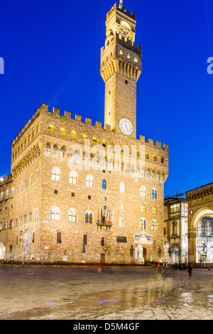 Palazzo Vecchio am Abend. Stockfoto