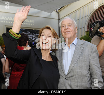 Gaby Dohm und Wolfgang Rademann bei einem Empfang der "Bavaria Film" am Muenchner Kuenstlerhaus. München, Deutschland - 28.06.2011. Stockfoto