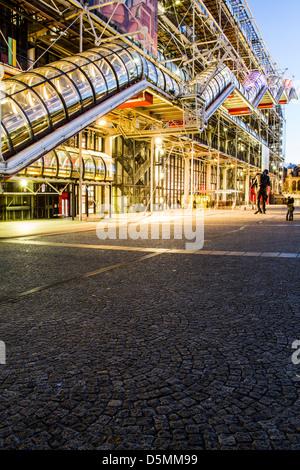 Georges Pompidou Center (Centre Georges Pompidou) at evening. Stockfoto