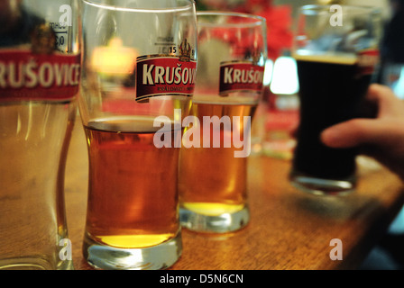 Bierverkostung, Krusovice Brauerei, Czech Republic - Mar 2011 Stockfoto