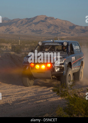 Jean, Nevada - The Mint 400 Off-Road-Auto-Rennen durch die Mojave-Wüste in der Nähe von Las Vegas. Stockfoto