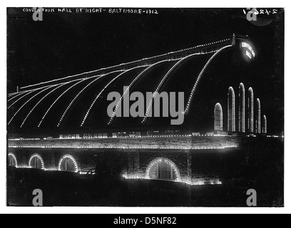 Convention Hall bei Nacht - Baltimore, 1912 (LOC) Stockfoto