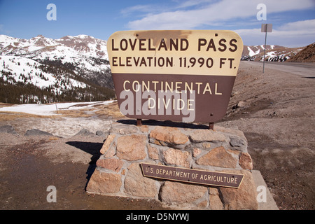 Kontinentale Wasserscheide in Loveland pass Stockfoto