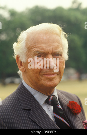 Douglas Fairbanks Junior Junior im Hyde Park in London ca. 1985 HOMER SYKES Stockfoto