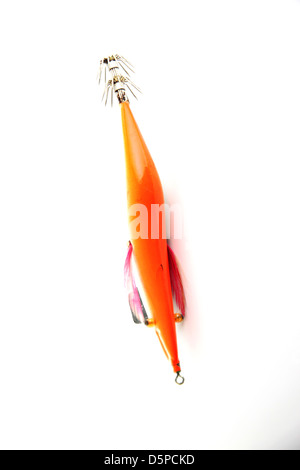 Fokus der Orange Verlockung ist Tintenfisch Angeln auf weißem Hintergrund. Stockfoto