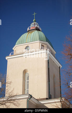 Zentrale Kuppel von Suomenlinna Kirche dient auch als ein Leuchtturm, damit einer von nur wenigen Kirchen in der Welt in seiner Art. Stockfoto