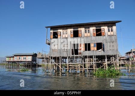 Traditionellen Pfahlbauten Haus, Inle-See, Shan State in Myanmar, Südostasien Stockfoto