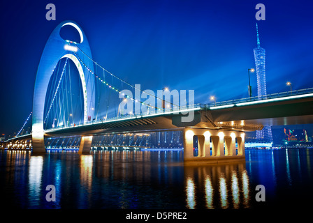 Die Gastgeberstadt für den 2010 Asian Games in Guangzhou, China-Nacht Stockfoto