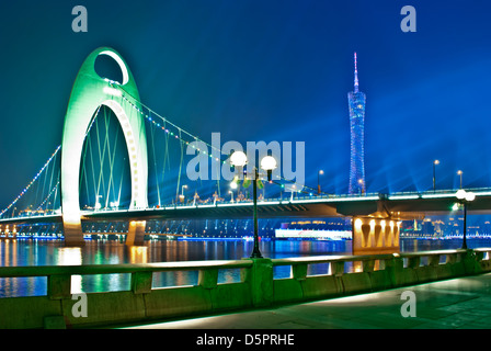 Die Gastgeberstadt für den 2010 Asian Games in Guangzhou, China-Nacht Stockfoto