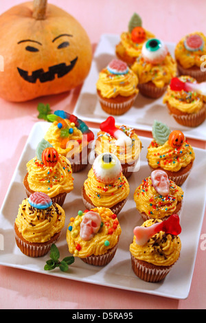 Halloween Muffins. Rezept zur Verfügung. Stockfoto