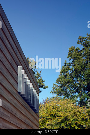 Pangbourne College, Pangbourne, Vereinigtes Königreich. Architekt: Mitchell Taylor Workshop 2012. Detail der Bildschirme auf Osten Erhebung w Stockfoto