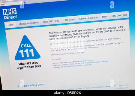 Die Homepage des NHS Direct Förderung des Einsatzes von 111 für nicht dringende Notrufe für das Gesundheitswesen. Stockfoto
