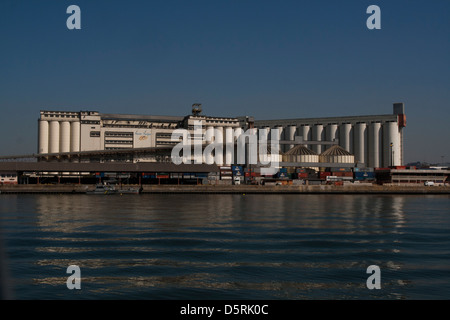 Innenansicht Santos-Stadt-Hafen-Kanal, São Paulo Zustand Ufer, Brasilien. Stockfoto