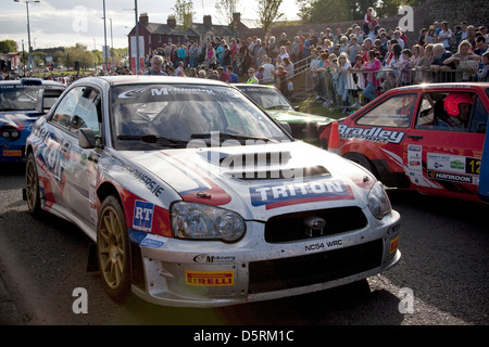 Schaltung der Rallye Irland, Lisburn, Nordirland, Wertungsprüfung, Motorsport Stockfoto